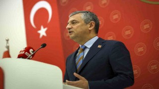 CHP Genel Başkanı Özel: Hangi partiden olursa olsun tüm gençler bizim gençlerimizdir