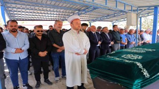 Cinayete kurban giden Kübra Yapıcı son yolculuğuna uğurlandı