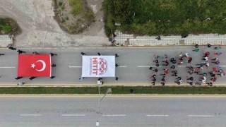 Çorumda gençlerden Şehitlere Saygı ve Vefa Yürüyüşü