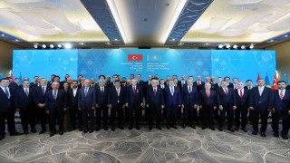 Cumhurbaşkanı Erdoğan Türkiye-Kazakistan İş Forumu kapanışında konuştu:Hazar Geçişli Orta Koridorun ihyası için çalışıyoruz