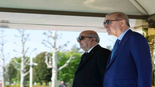 Cumhurbaşkanı Erdoğan: Türkiye ve Cezayir olarak bölgemizin barış ve güvenliğini çok ciddi şekilde tehdit eden şiddet sarmalının sona erdirilmesinde ortak tutuma sahibiz