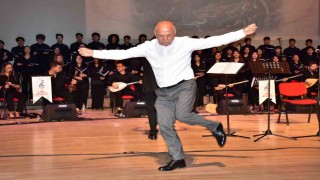 Denizlinin unutulan türküleri 150 öğrencinin emeğiyle sahneye taşındı