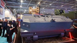 Dünyada ilk hibrit motorlu ALKA-KAPLAN HİBRİT aracı, dronları havada yakarak imha ediyor