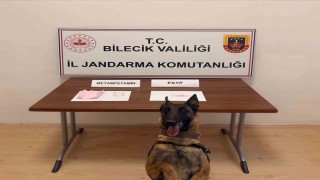 Durdurulan araçta uyuşturucu çıktı