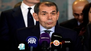 Dursun Özbek, listesini divan kuruluna teslim etti