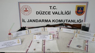 Düzcede jandarmadan uyuşturucu operasyonu