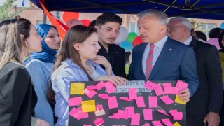EBYÜde öğrenci kulüpleri bahar şenliklerinde stant açtı