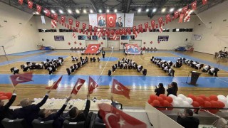 Edremitte 19 Mayıs coşkusu