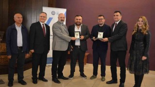 Ege MYOda öğrenciler projelerini iş dünyasıyla buluşturdu