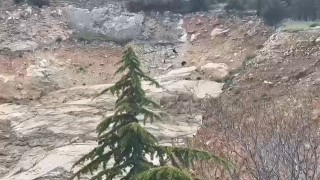 Eğirdirde tırmandıkları kayalıklarda mahsur kalan çocuklar kurtarıldı