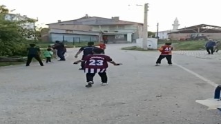 Elazığda gönülleri ısıtan maç: Jandarma ve çocuklar aynı sahada buluştu