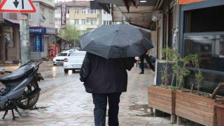 Elazığda sağanak etkisini göstermeye başladı