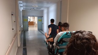 Elektrikli bisiklet devrildi: 1 yaralı