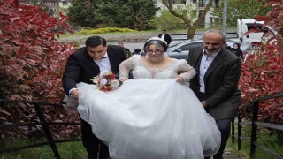 Elifin gelinlik giyme hayali gerçek oldu