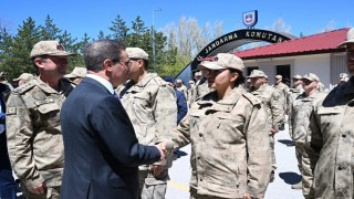 Emniyet ve jandarmada bayramlaşma