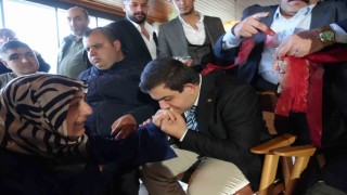 Engelleri aştılar, vatana asker oldular