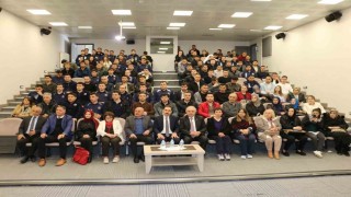 ER-VAK Kadın Komisyonundan anlamlı konferans