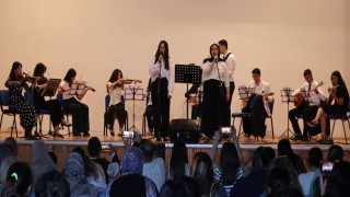 Erzincan Gençlik Merkezlerinde gençlik konseri coşkusu