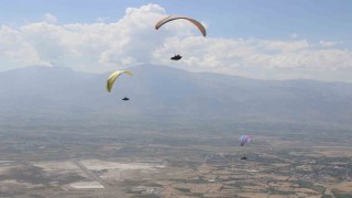 Erzincan yamaç paraşütünde Türkiye ikincisi oldu