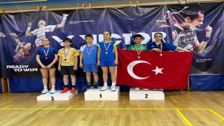 Erzincanlı badmintonculardan Avrupa ikinciliği