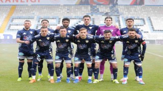 Erzurumspor FKda 16 futbolcunun sözleşmesi sona eriyor