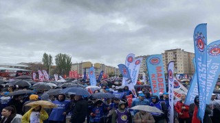 Eskişehirde 1 Mayıs 2 bin kişi ile kutlandı