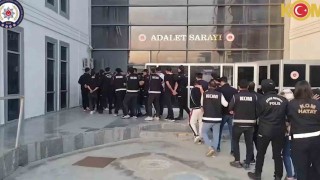 Esnafı sözde korumayla haraca bağlayan ve kadınlara zorla fuhuş yaptıran örgüte operasyon: 28 tutuklama
