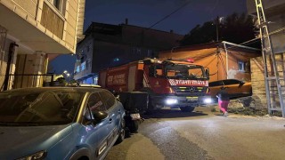 Eyüpsultanda 3 katlı binanın bodrum katında yangın: 2si çocuk 4 ağır yaralı