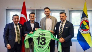 Fenerbahçe, Tarık Çetin ile 3 yıllık sözleşme imzaladı