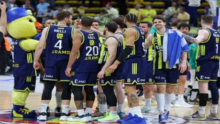Fenerbahçe, yarı final ilk maçında A. Efesi konuk edecek