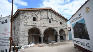 Fetih Camii restore ediliyor