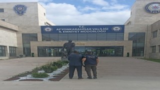 FETÖden 6 yıl 3 ay hapis cezasıyla aranan şahsı polis yakaladı