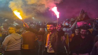 Galatasarayın şampiyonluğu Ankarada zurna ve halaylar eşliğinde kutlandı