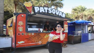 Gastrokaravanlar Mersin sahiline lezzet kattı