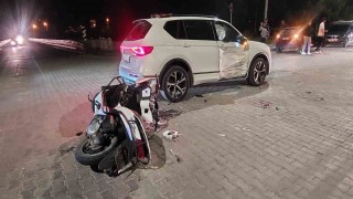 Gazipaşada motosiklet ile otomobil çarpıştı: 1 yaralı
