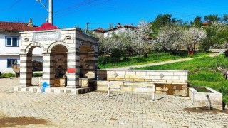 Gediz Cebrail köyü çeşmeleriyle hayran bırakıyor