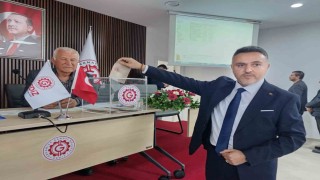 Gediz OSBde başkanlık görevi Dr. Yunus Altıngemiye geçti