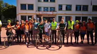 Gençler bağımlılığa karşı pedal çevirdi