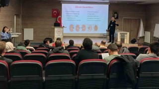 Göç İdaresi personellerine halk sağlığı eğitimi verildi