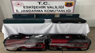 Gümrük kaçağı malzemeleri piyasaya sürmeye hazırlanan şüpheli yakalandı