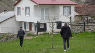 Gümüşhanede ayılar yaylalardan sonra köyleri mesken edindi: Vatandaşlar tedirgin