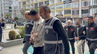 Güzellik salonunda akılalmaz yöntemle vurgun: Müşterilerin telefonundan kredi çeken 6 şüpheli tutuklandı