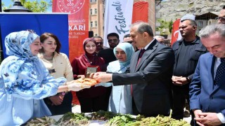 Hakkaride yöresel lezzetler tanıtıldı