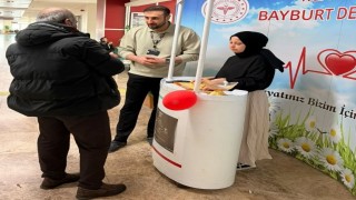 Hastanede vatandaşlar cilt kanseri konusunda bilgilendirildi