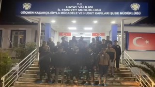 Hatayda 19 göçmen yakalandı, organizatör 2 sürücüye 350 bin TL ceza uygulandı