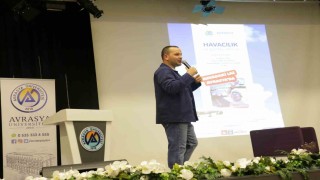 ‘Havadaki Laz üniversite öğrencileri ile bir araya geldi