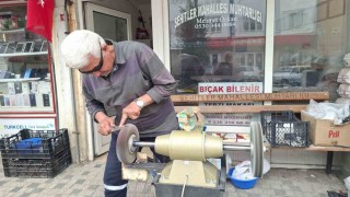 Hisarcıkta bıçakçıların yoğun mesaisi