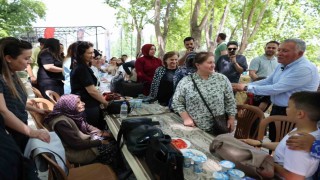 Honaz Belediyesi tarafından düzenlenen Anneler Günü etkinliğine yoğun katılım