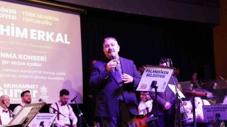 İbrahim Erkala vefa gecesine yoğun ilgi