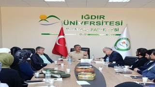 Iğdır Üniversitesince kitap kritiği ve söyleşi programı düzenlendi